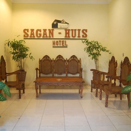 Sagan Huis Hotel Yogyakarta Exterior photo