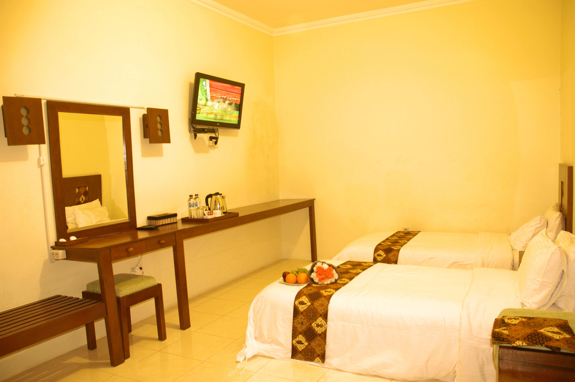 Sagan Huis Hotel Yogyakarta Exterior photo